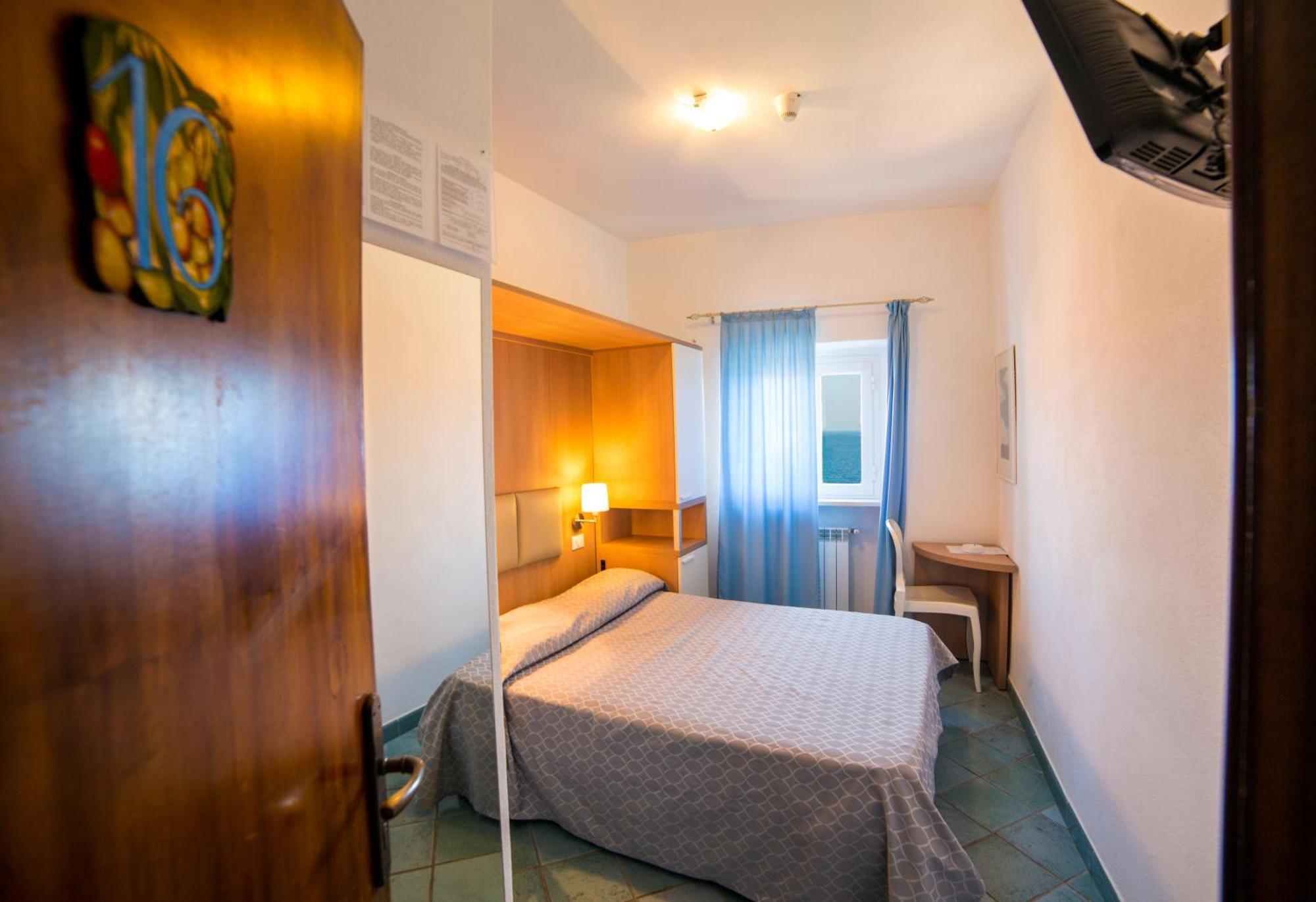 Hotel Saraceno จิโญ ปอร์โต ภายนอก รูปภาพ