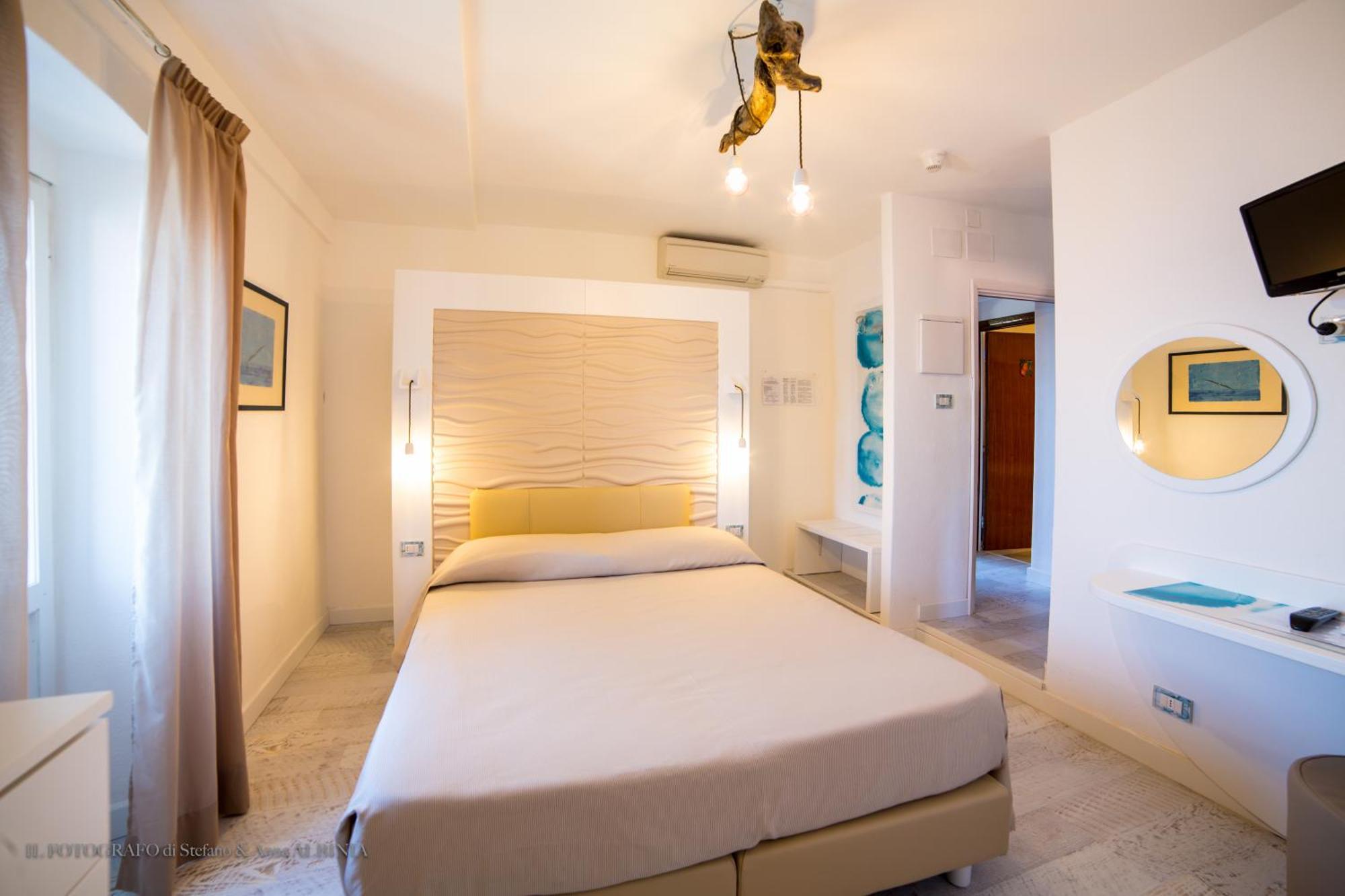 Hotel Saraceno จิโญ ปอร์โต ภายนอก รูปภาพ